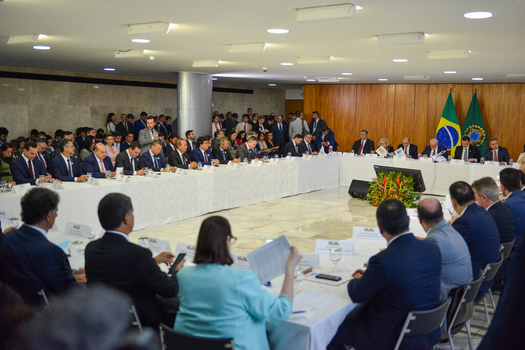 Governador Jorginho Mello leva ao Governo Federal as propostas de Santa Catarina para segurança nas escolas