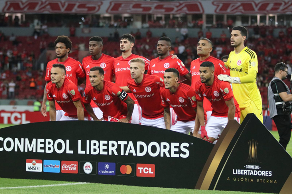 Grêmio encara o Cruzeiro em Minas