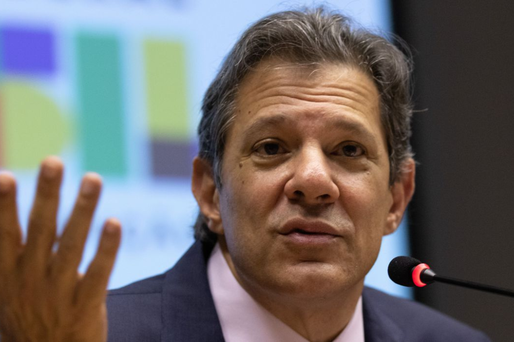 Haddad diz que Shein deve nacionalizar 85% das vendas no Brasil