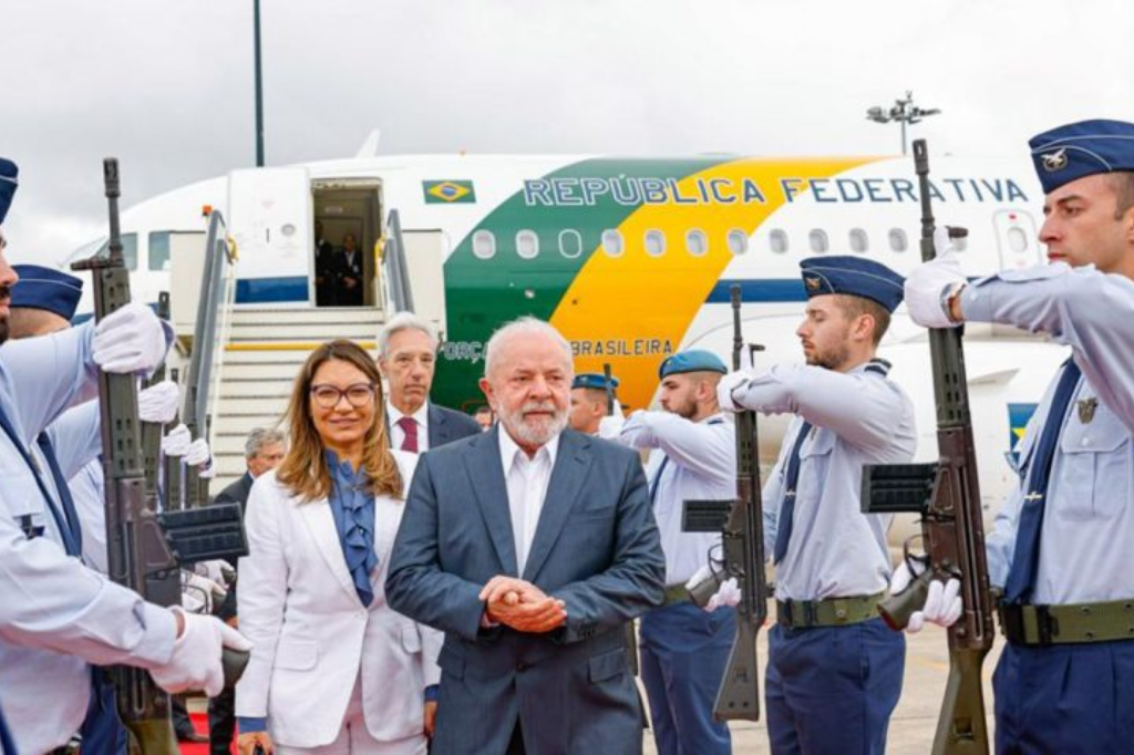 Lula viaja à Europa para assinar acordos com Portugal e Espanha