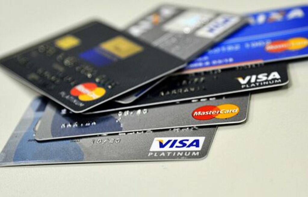 Multas de trânsito podem ser pagas via PIX e cartão de crédito