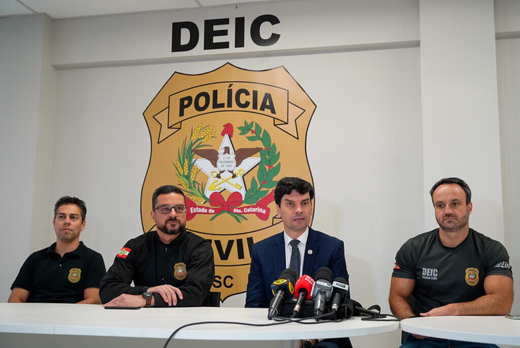 Foto: Ricardo Wolffenbüttel / Secom - - O diretor de Inteligência da Polícia Civil (DIPC), delegado Gustavo Madeira, fez um balanço das ações da Polícia Civil.