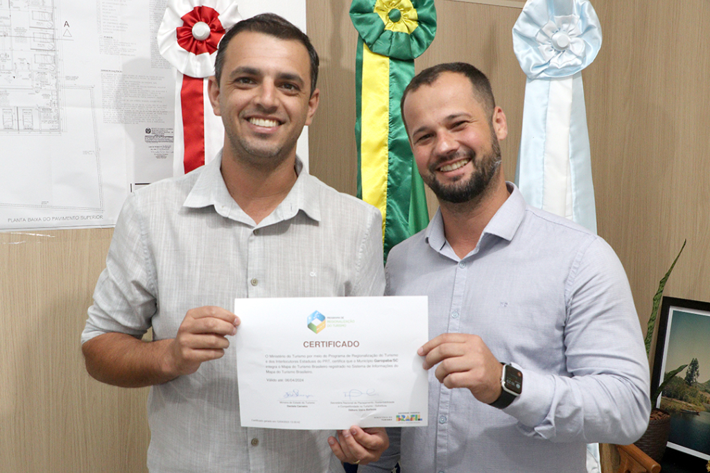 Garopaba recebe novamente, certificado de inclusão do município no Mapa do Turismo Brasileiro