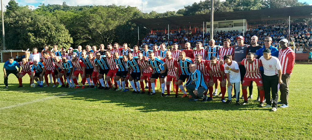 Master do Arabutã recebe Master do Grêmio de Futebol Porto Alegrense