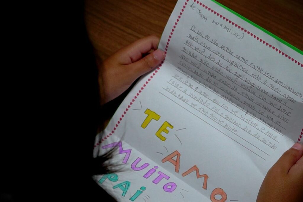 título imagem Com amor, Joana: a carta de uma filha que não conheceu seu pai, vítima da Kiss
