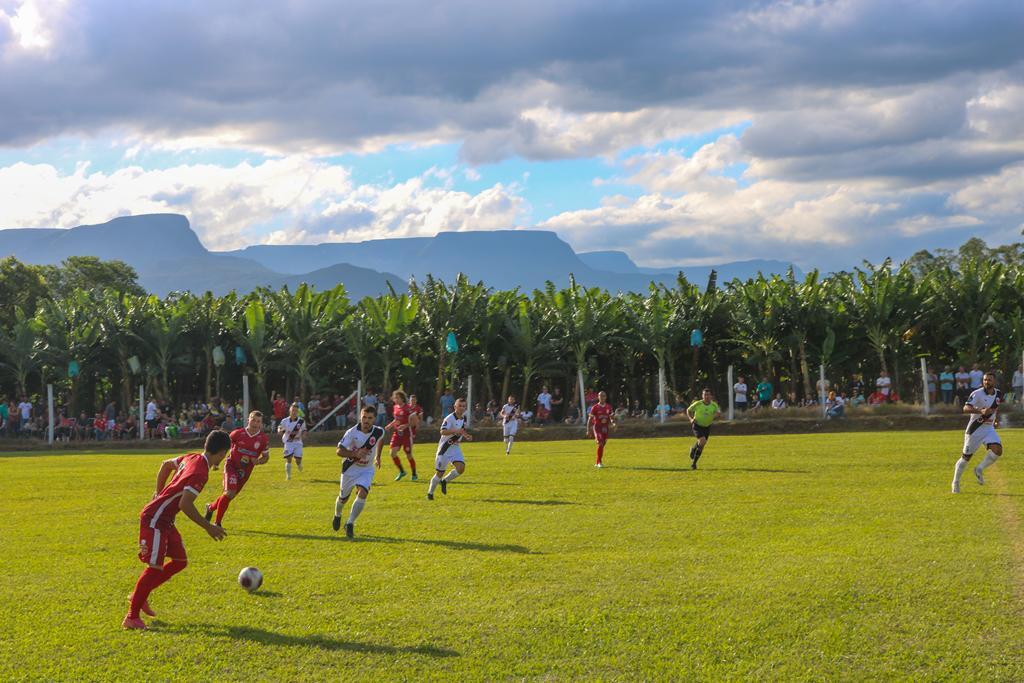 COMEÇA O CAMPEONATO DE FUTEBOL DE MAMPITUBA, TAÇA FRANCILÍCIO PEREIRA DA SILVA