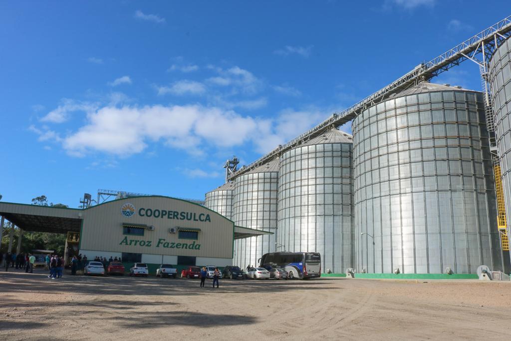 COOPERSULCA INAUGURA UNIDADE INDUSTRIAL 
E USINA FOTOVOLTAICA NO BAIRRO SÃO BRAZ EM TORRES
