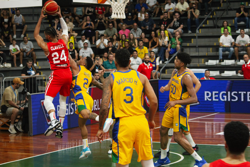 Em jogo disputado, Seleção Brasileira de Basquete perde e deixa