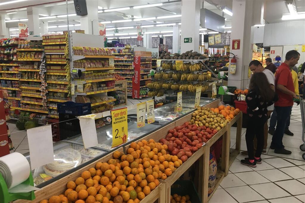título imagem Supermercados abrem domingo em Santa Maria