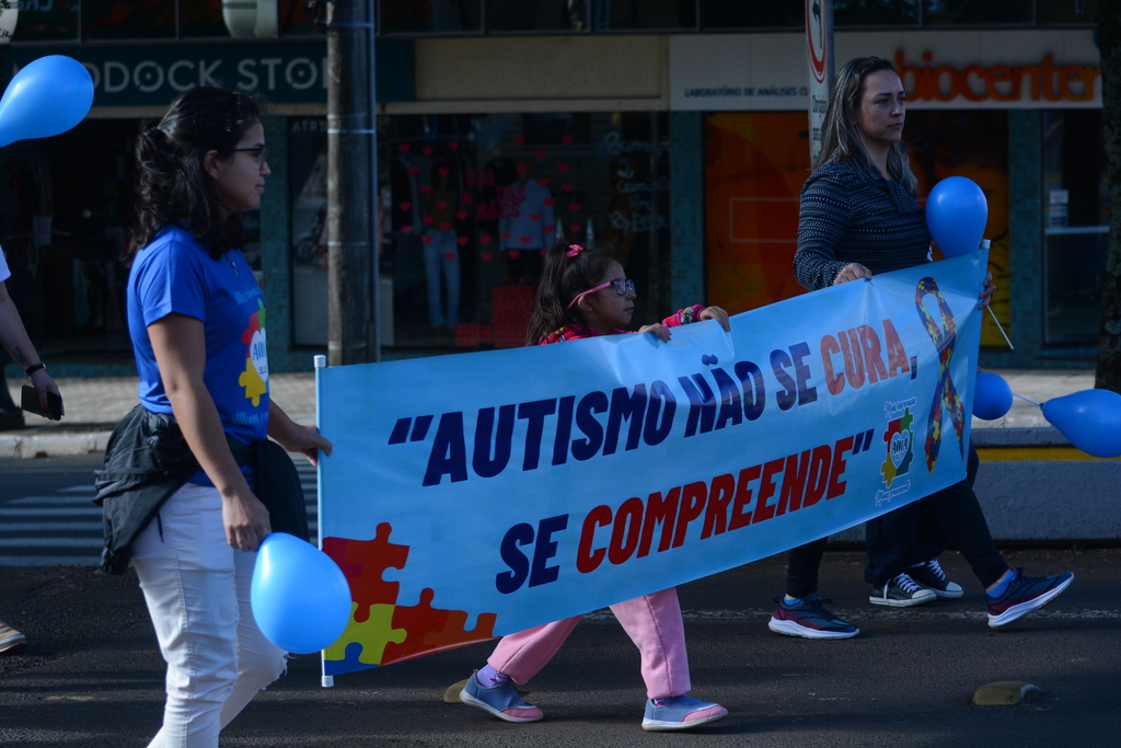 Primeira Caminhada de Conscientização do Autismo