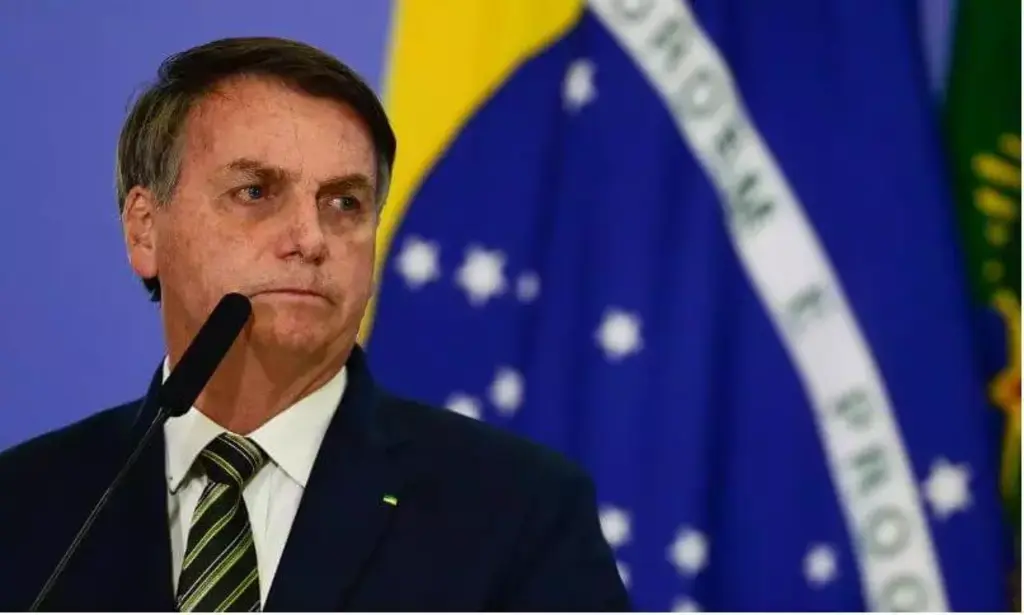  - Mandado de busca e apreensão é realizado na casa de Bolsonaro (Foto: Marcello Casal Jr, Agência Brasil)