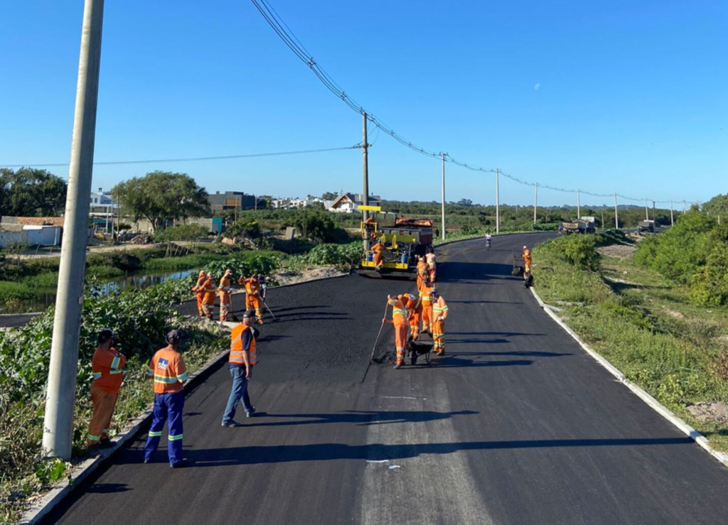 Trecho da Estrada do Engenho terá pavimentação complementar