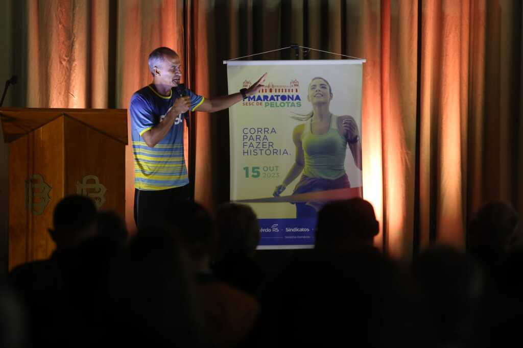Foto: Paulo Rossi/Sesc - Ex-corredor realizou uma palestra no evento