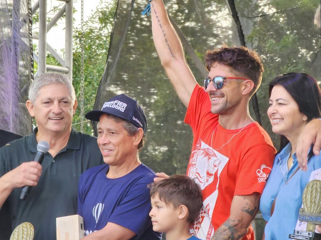 FILIPE TOSTES FOI O CAMPEÃO DO  33º FESTIVAL INTERNACIONAL DE BALONISMO DE TORRES