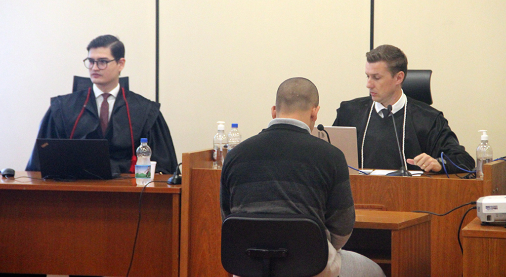 Réu é condenado a cinco anos no semi-aberto em júri popular