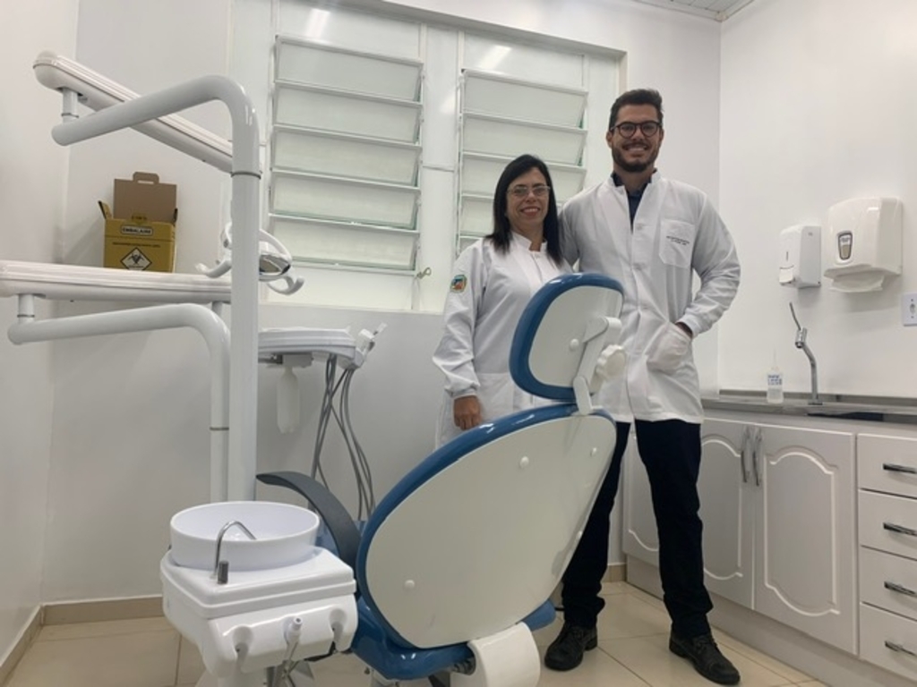 Secretaria de Saúde inaugura novo consultório odontológico