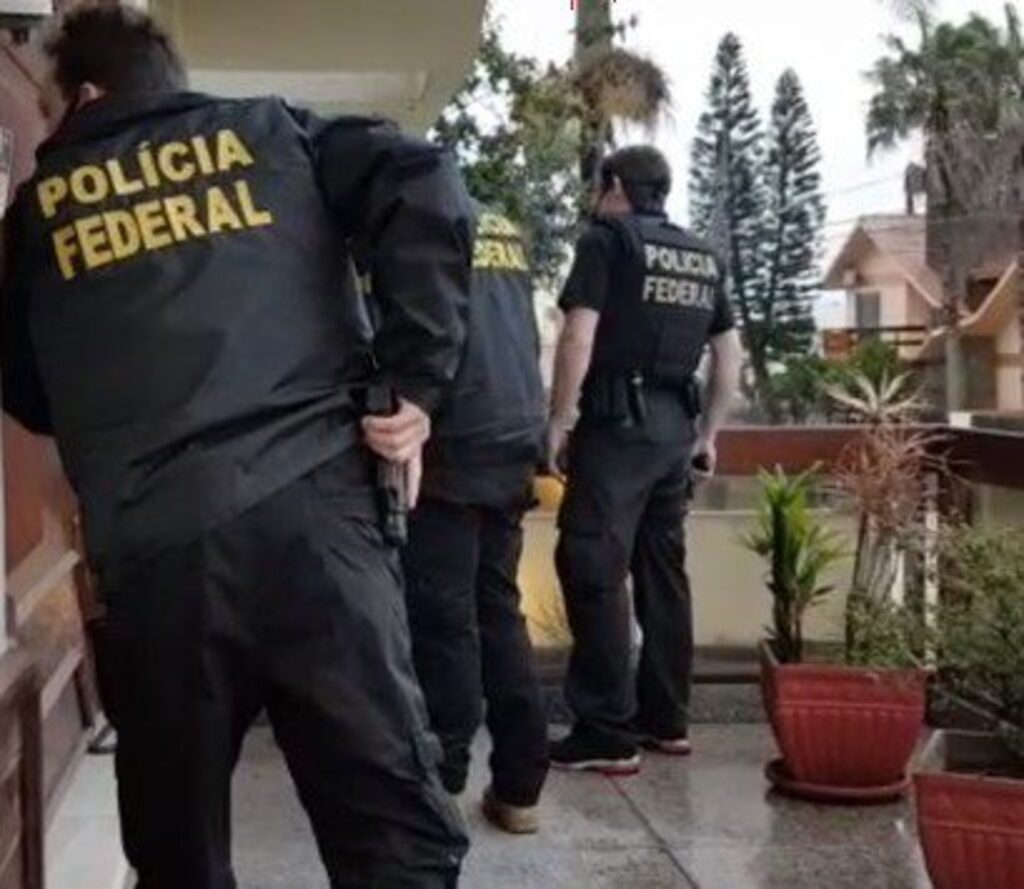 Foragido internacional procurado por abuso sexual pela Interpol é preso em SC