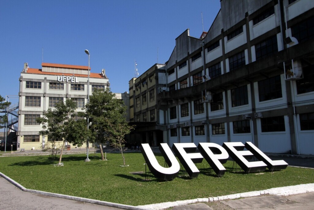 UFPel oferece mais de mil vagas em 69 cursos com base no Enem