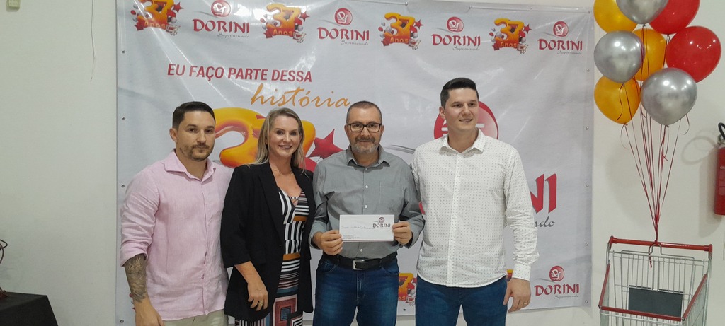 Dorini Supermercado comemora 37 anos de plena atividade e de conquista de inúmeros clientes ao longo do tempo 