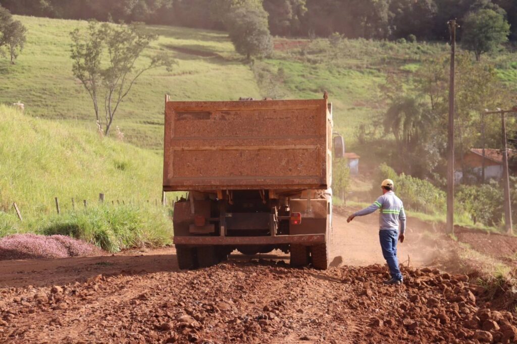 Intensificação de trabalhos na linha Savaris