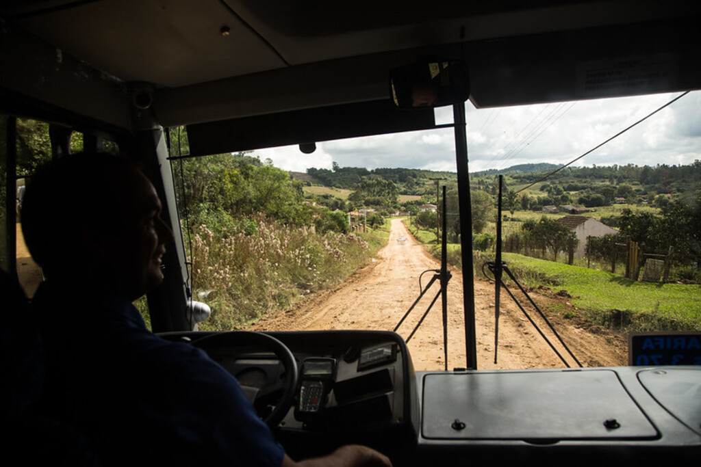 Foto: Gustavo Vara - Trajetos do transporte coletivo e escolar ganham prioridade