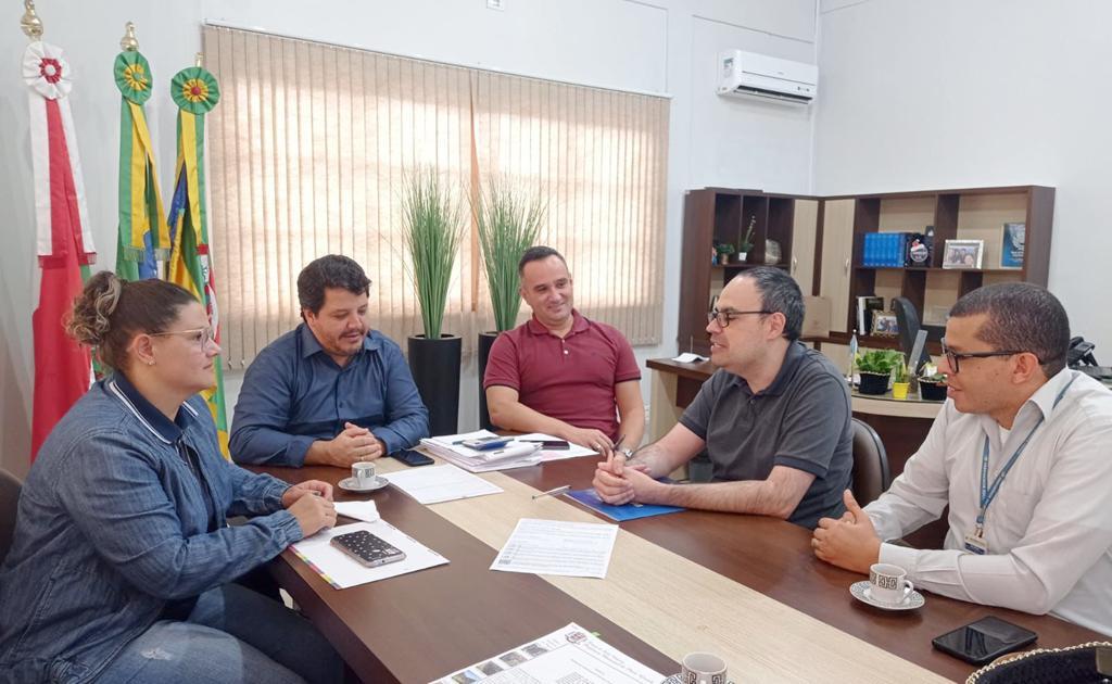 INSS E PREFEITURA DE PRAIA GRANDE AMPLIAM O ACORDO DE COOPERAÇÃO TÉCNICA