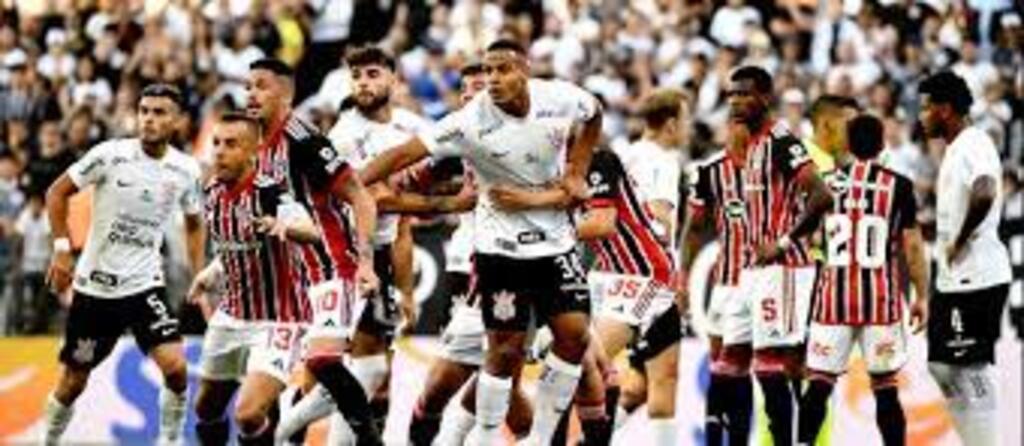 Corinthians e São Paulo empatam em clássico com polêmica