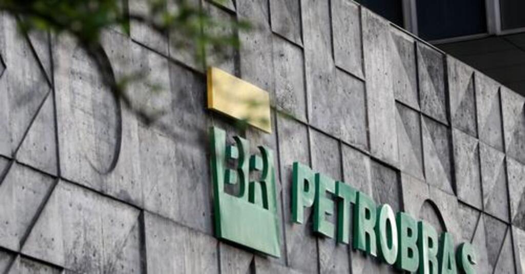 Petrobras vai anunciar fim da política de paridade de importação para preços do diesel e da gasolina