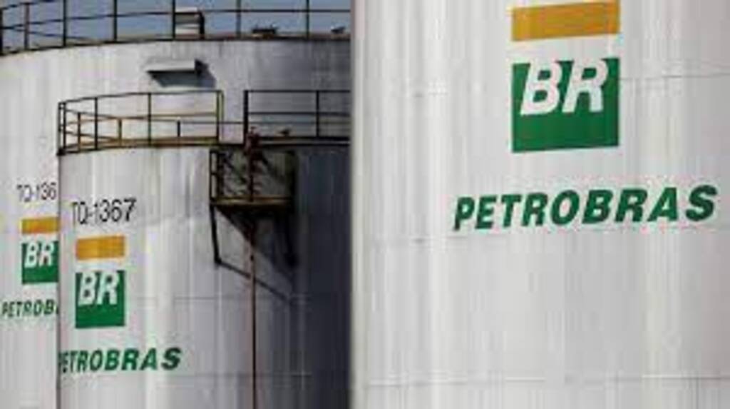 Petrobras reduz em R$ 0,44 valor do diesel e em R$ 0,40 o da gasolina