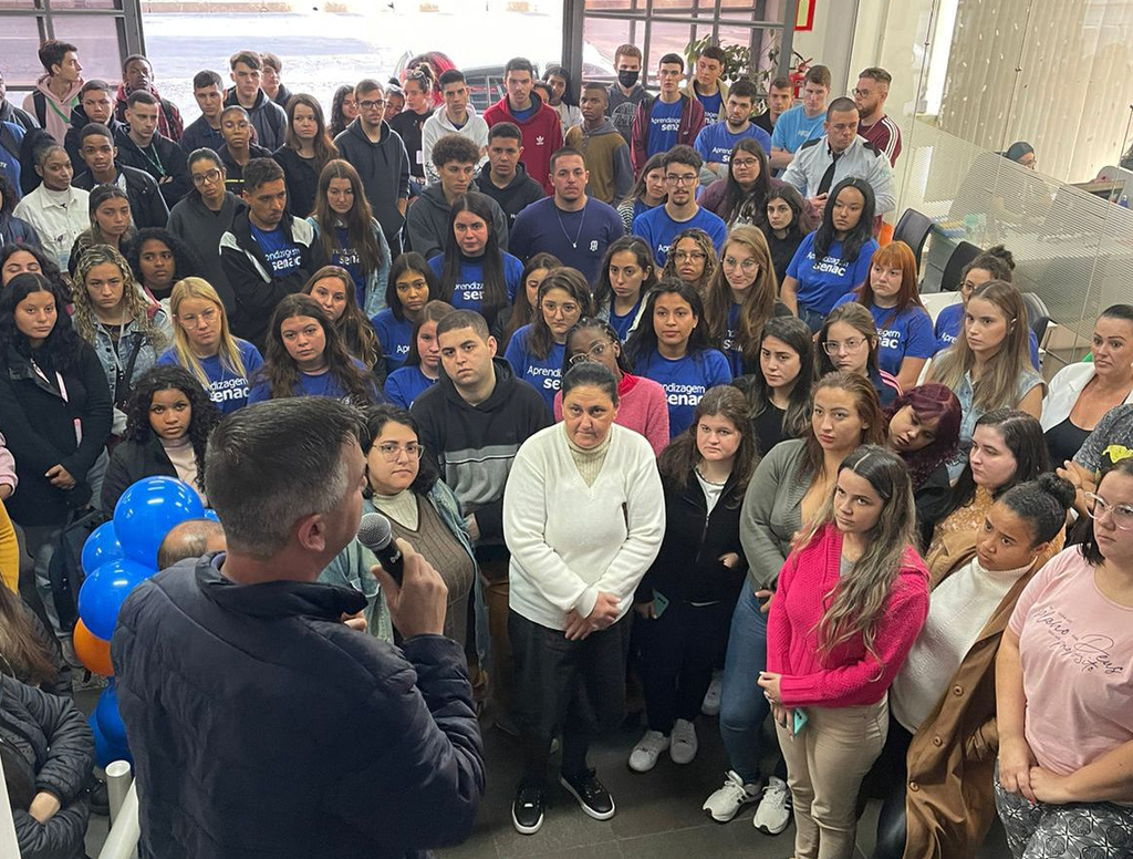 Foto: Divulgação - Mobilização na Escola e na Faculdade do Senac reuniram alunos, professores e funcionários
