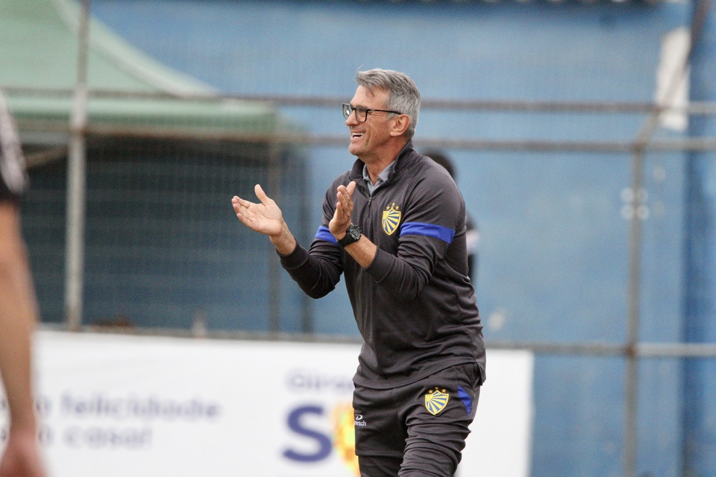Foto: Italo Santos - Especial - Ex-treinador comandou o Áureo-Cerúleo em 13 jogos