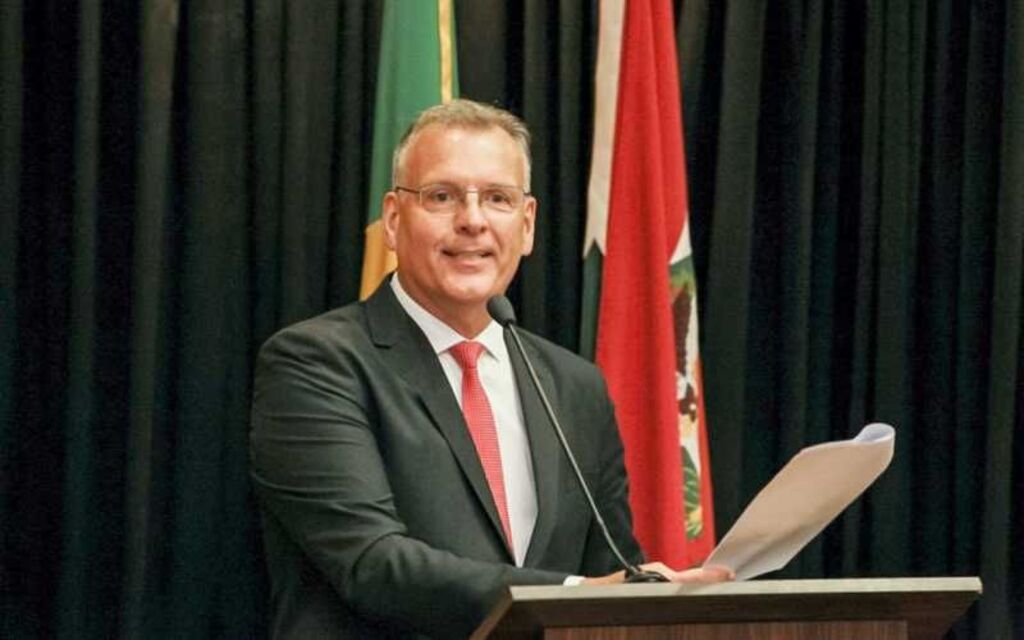 Paulo Roberto Eccel toma posse como superintendente regional do trabalho