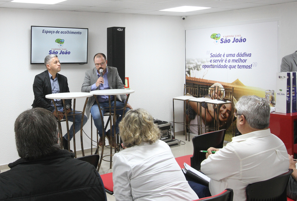 Jô Folha - DP - Diretores concederam entrevista coletiva na sexta-feira
