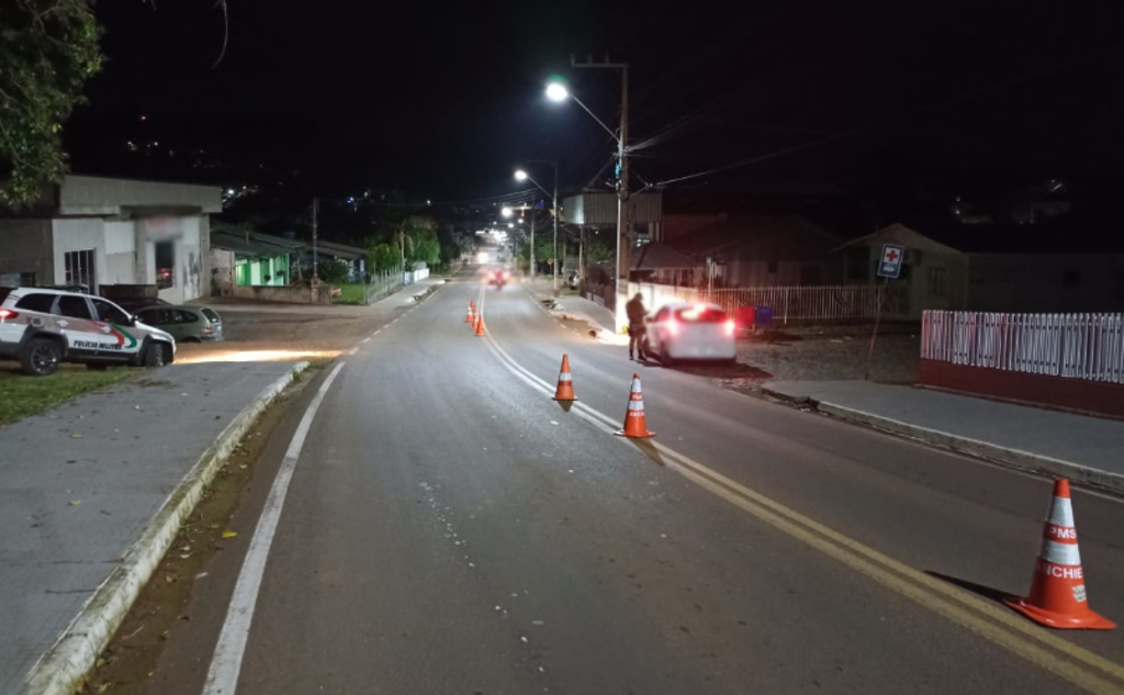 Polícia Militar realiza Operação Caminhos Seguros