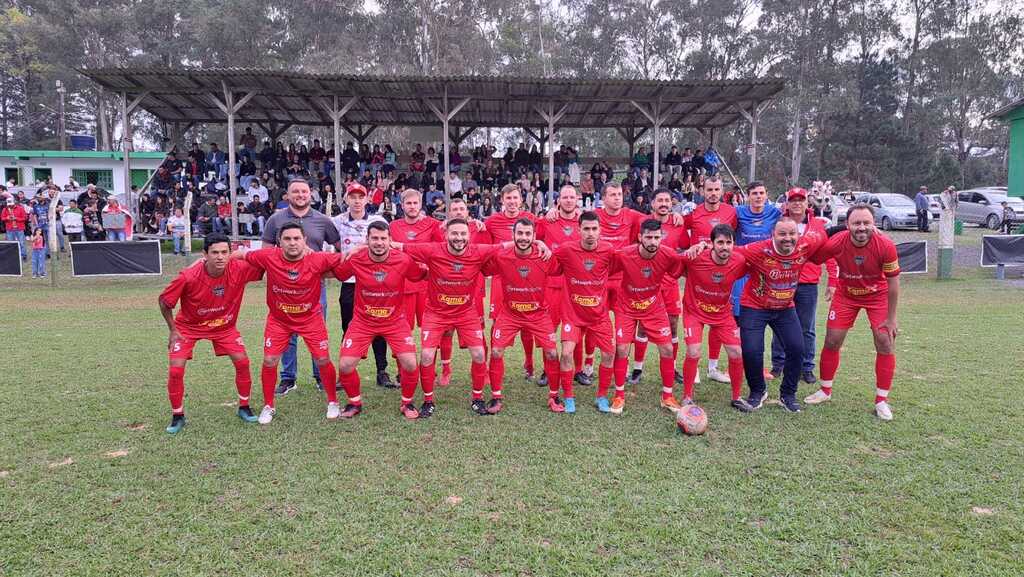 Poço Rico A se consagra campeão do Municipal de Futebol de Campo 2023