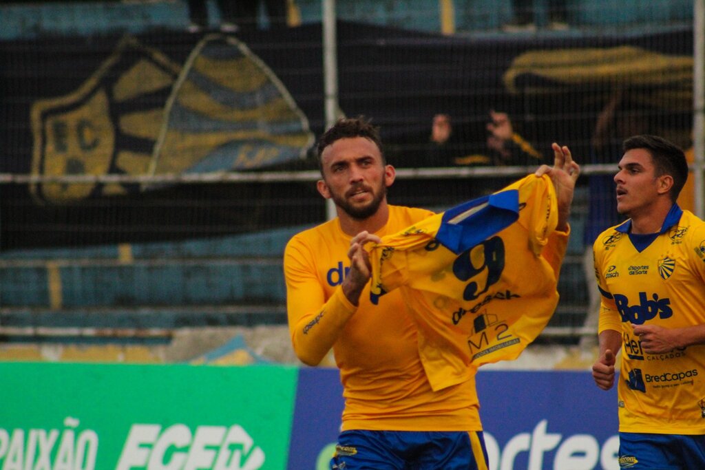Foto: Lucas Canez - ECP - Em seis partidas pelo Áureo-Cerúleo, jogador marcou um gol, justamente cobrando penalidade máxima, diante do São Gabriel