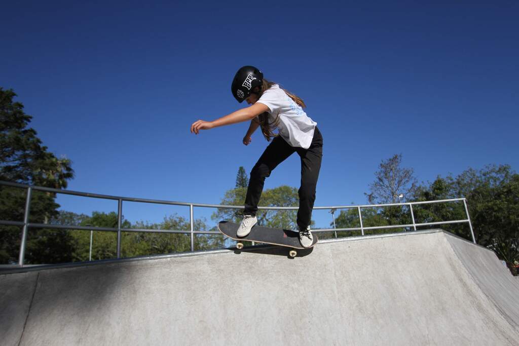 Seleções brasileiras de skate iniciam período de treinos nos EUA