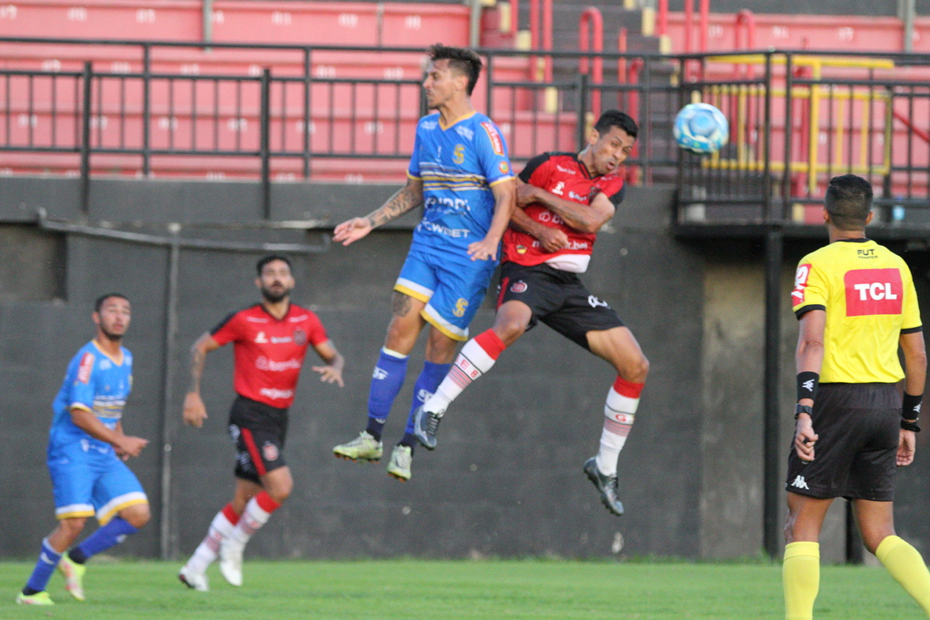 Foto: Italo Santos - Especial - Contra o São Joseense, no Bento Freitas, Brasil ficou no 2 a 2