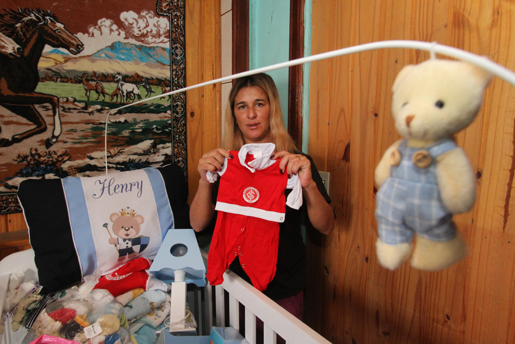 Foto: Carlos Queiroz - DP - Gisele aguardava o filho Henry com todo enxoval pronto