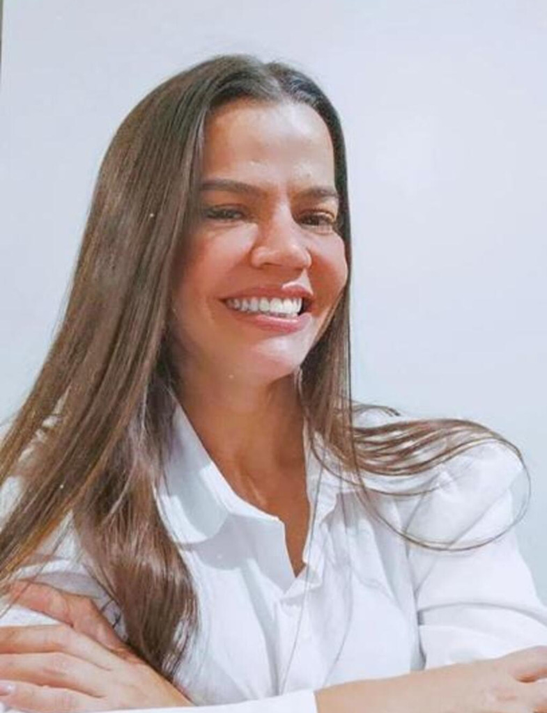 DESTAQUE DA SEMANA: Secretária Municipal de Turismo de Passo de Torres, Rosimeri Martins Mengue Santos.