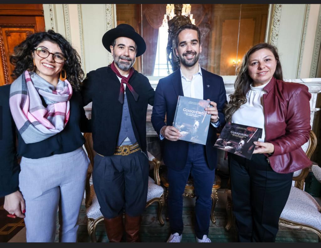 Resgate histórico