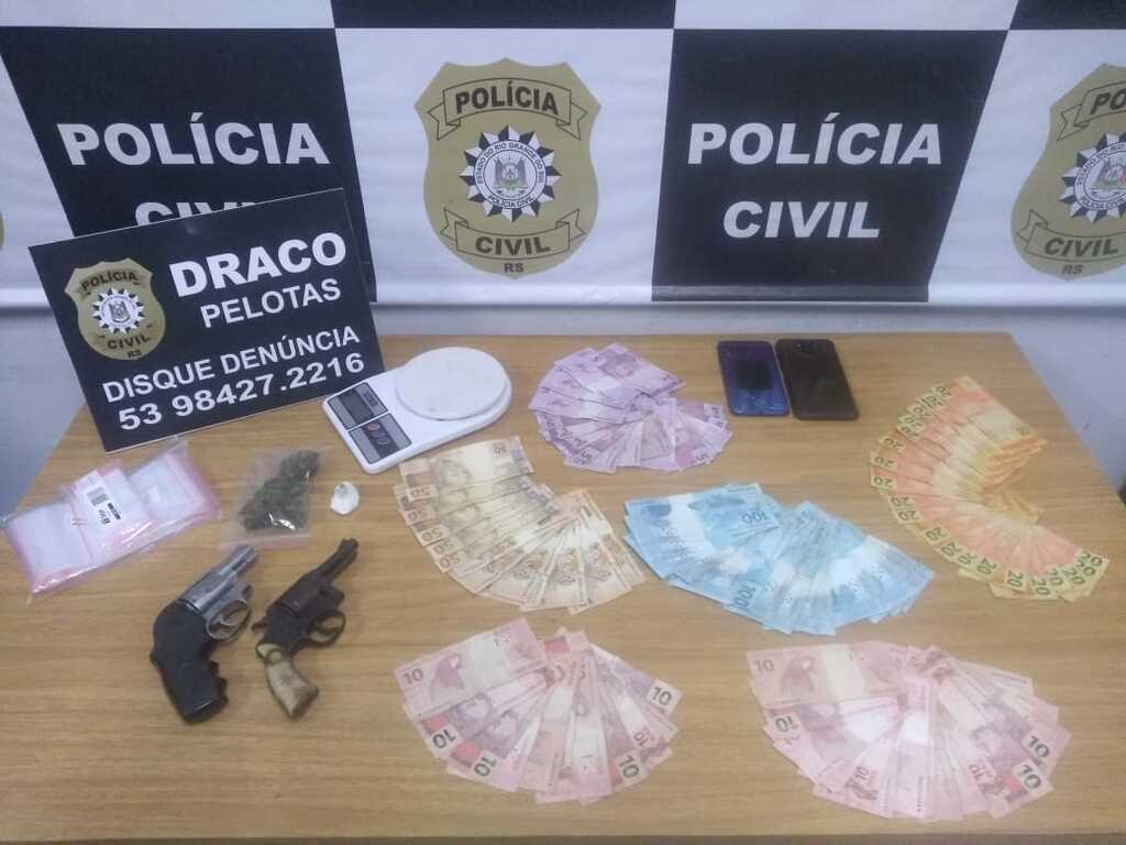 DRACO prende homem em flagrante por tráfico e porte ilegal de armas