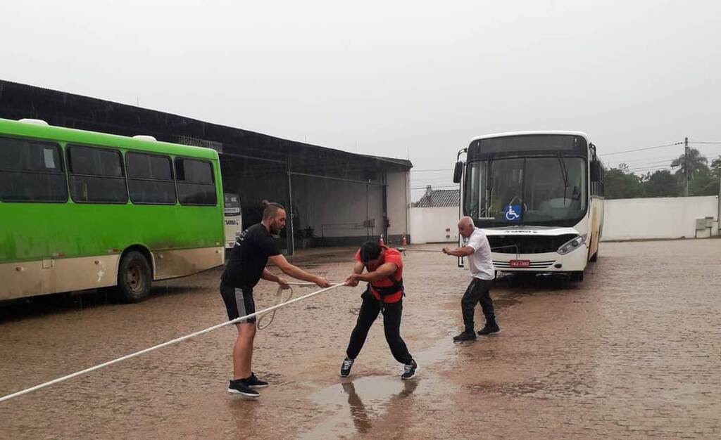 Divulgação Caminho da Luz - Treinamento do jovem de 30 anos