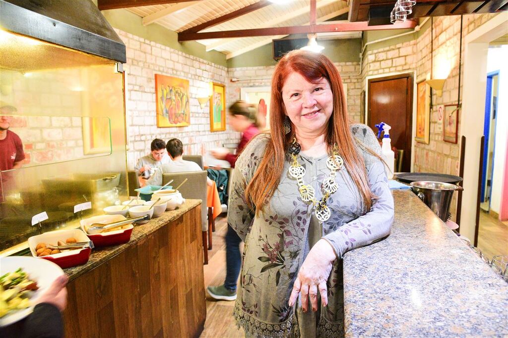 título imagem Morre aos 62 anos a empresária e proprietária do restaurante Babette, Denise Rocha