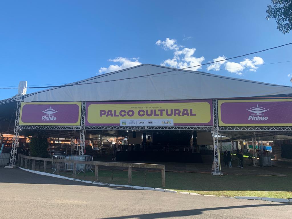 Recanto do Pinhão abre hoje com esquenta para a Festa do Pinhão que começa amanhã em Lages