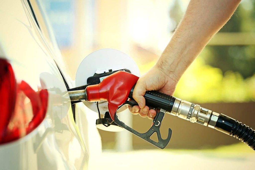 Gasolina fica mais cara no Estado