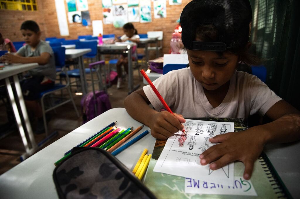 título imagem Alfabetiza Brasil: mais da metade dos alunos do 2º ano não sabem ler, aponta pesquisa