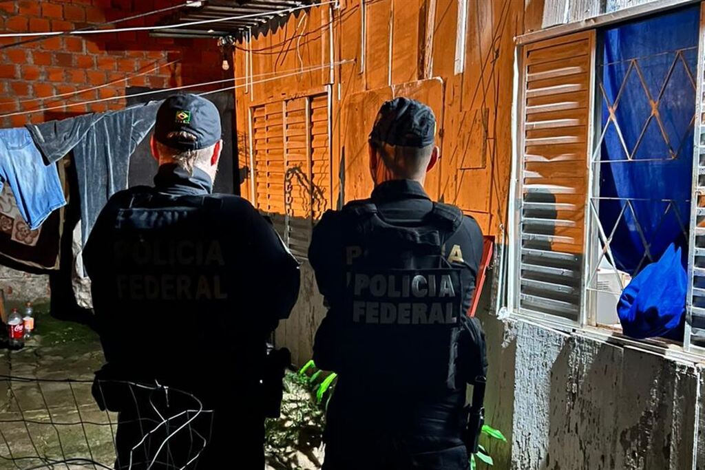 título imagem Polícia Federal realiza operação após furtos na Universidade Federal de Santa Maria