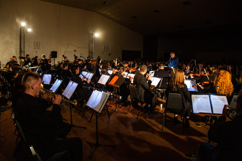 Orquestra Sinfônica abre a temporada com homenagens