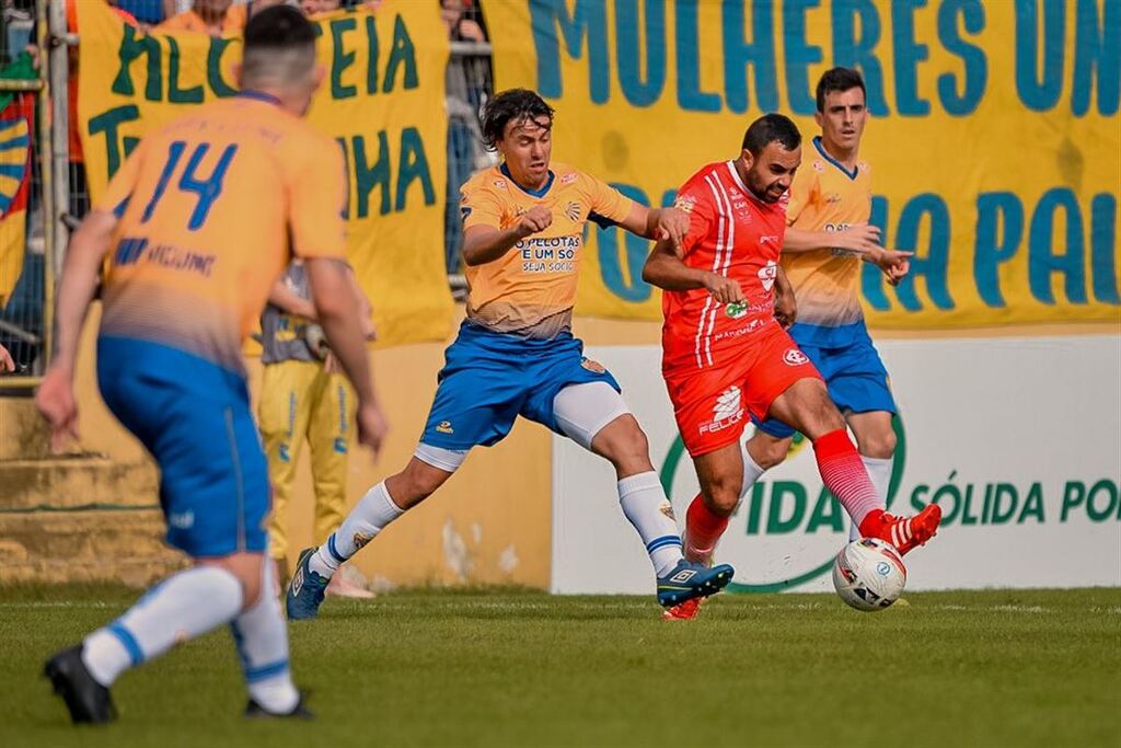 Inter-SM faz bom jogo e empata sem gols com o Pelotas na Boca do Lobo